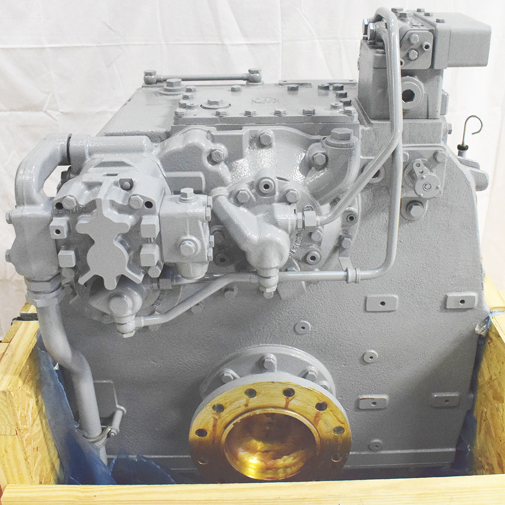 Front view of second-hand ZF-marine gearbox type ZF W1800 | Photo 1