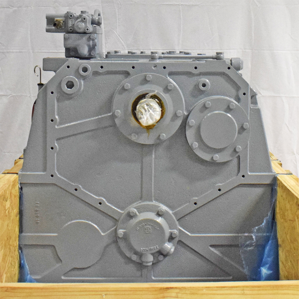 Rear view of second-hand ZF-marine gearbox type ZF W1800 | photo 2