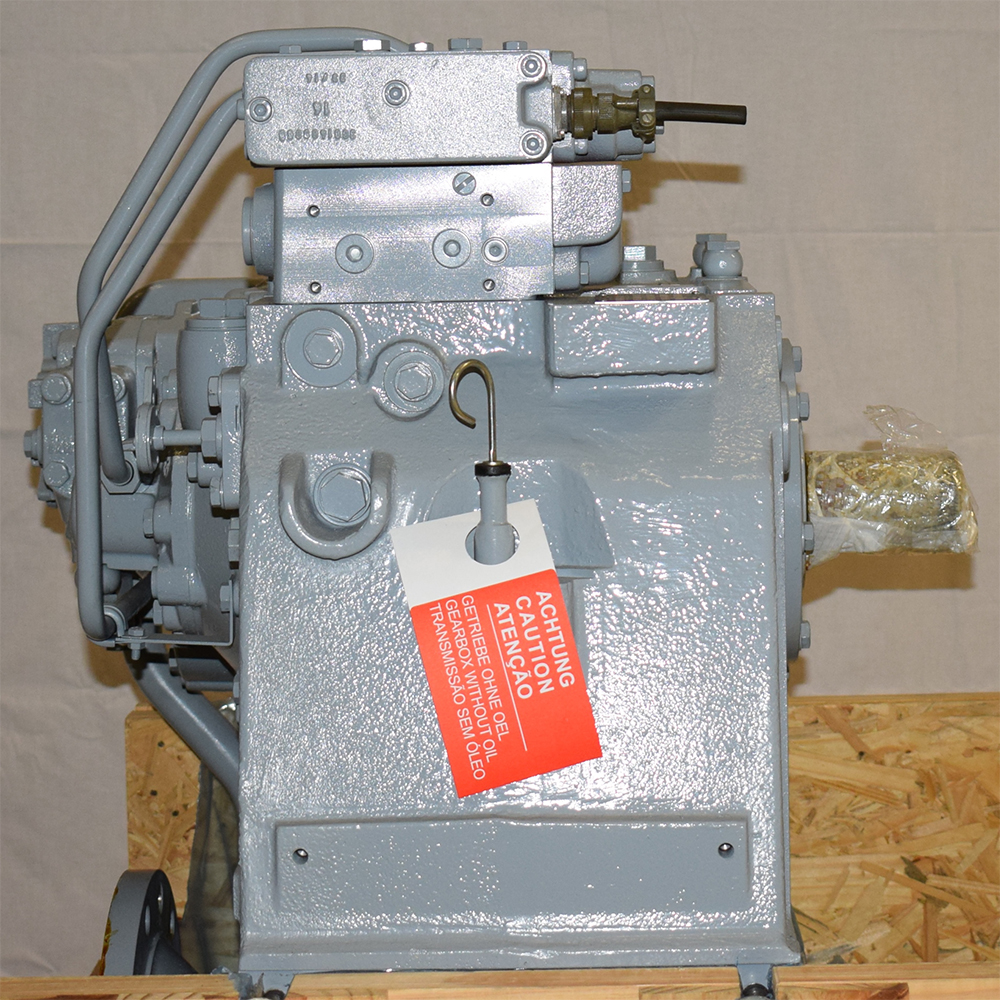 Side view of second-hand ZF-marine gearbox type ZF W1800 | photo 3